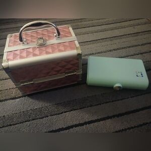 MINI CABOODLE & METALLIC PINK METAL EXPANDABLE MAKE UP BOXES